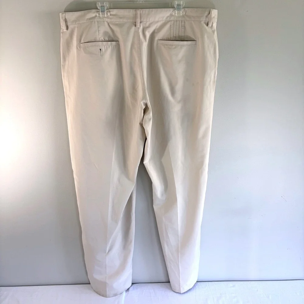 Adidas Mens Climalite GolfCore Pants Beige‎ Tan Flat Front Chino Trousers 42x32